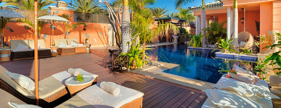 Hotel Royal Garden Villas